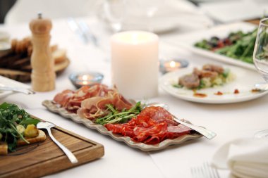 Sebzeli et dilimleri.