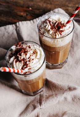 Masada nefis bir latte.