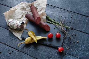 Yemek, et. Masada nefis sosis var.