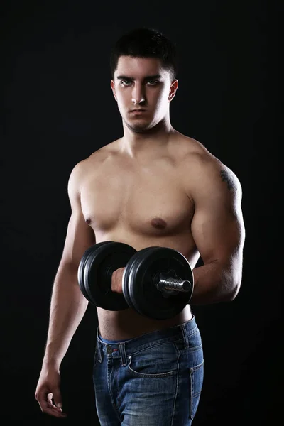 Retrato Jovem Musculoso Cara Com Haltere — Fotografia de Stock