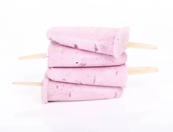 Delicioso Helado Yogur Sobre Fondo Blanco — Foto de Stock