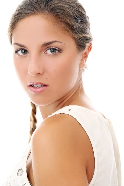 Retrato Uma Mulher Bonita Que Está Posando Sobre Fundo Branco — Fotografia de Stock