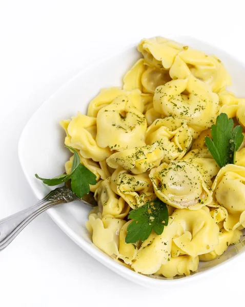 Yiyecekler. Masada lezzetli börekler var.