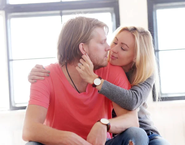 Amor Relacionamento Casal Bonito Casa — Fotografia de Stock