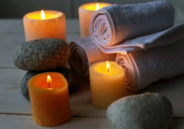 Aromaterapia Świece Obiekty Spa Stole — Zdjęcie stockowe