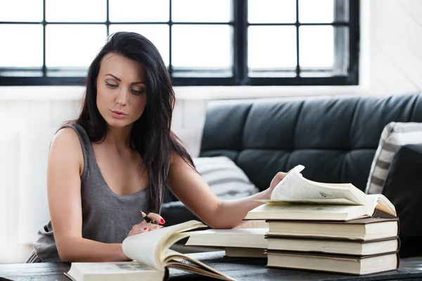 Mode Vie Étude Belle Fille Avec Livre — Photo