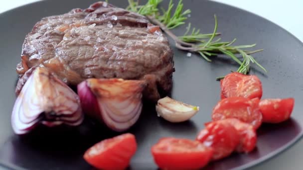 Delicious Grilled Steak Plate Close — Stock Video