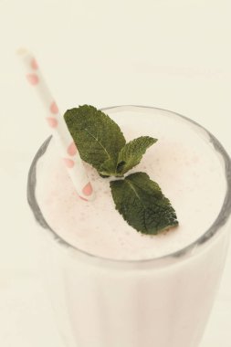 Masada nefis bir milkshake