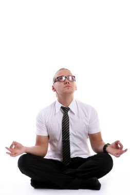 gülümseme ile çekici bir genç adam