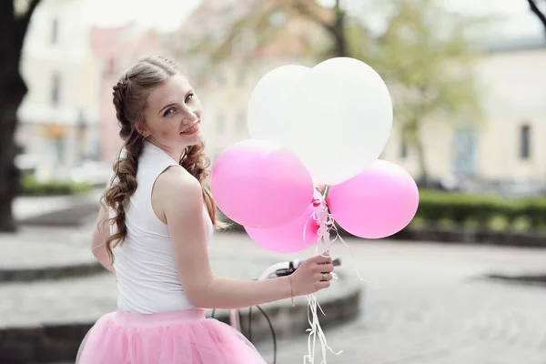 Straße Frau Rosa Luftballons Freien — Stockfoto