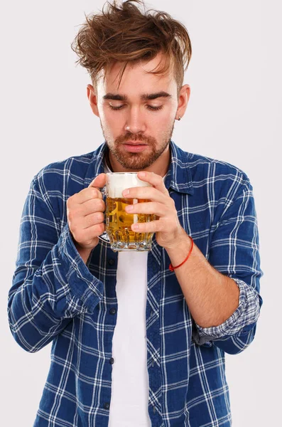 Álcool Problemas Jovem Alcoólico Com Cerveja — Fotografia de Stock