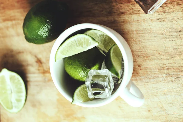 Citrus. Masada sulu limon