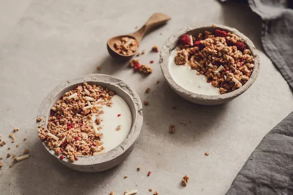 Granola. Masada nefis bir kahvaltı.