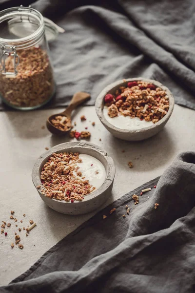 Granola. Masada nefis bir kahvaltı.