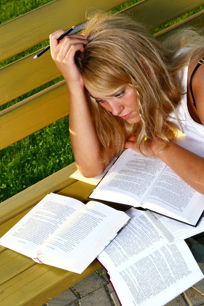 Young Attractive Student Reading Book — Stock Photo, Image