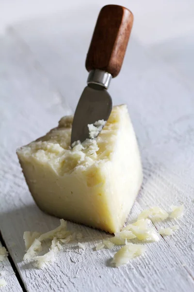 Queijo Fresco Delicioso Mesa — Fotografia de Stock