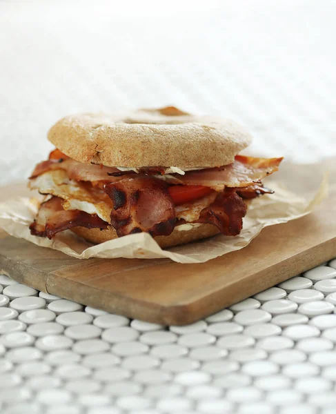 Food Delicious Bagel Sandwich Bacon — Stock Photo, Image