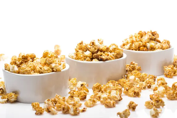 Een Bioscoop Heerlijke Popcorn Tafel — Stockfoto