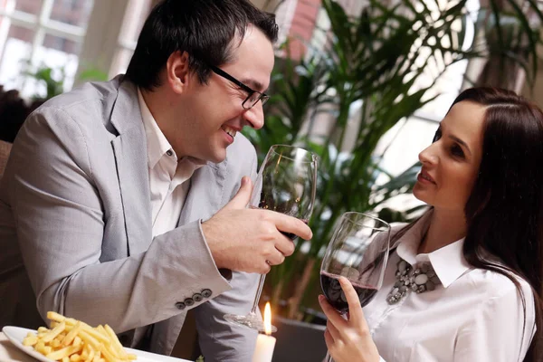 Carino Attraente Coppia Nel Ristorante — Foto Stock