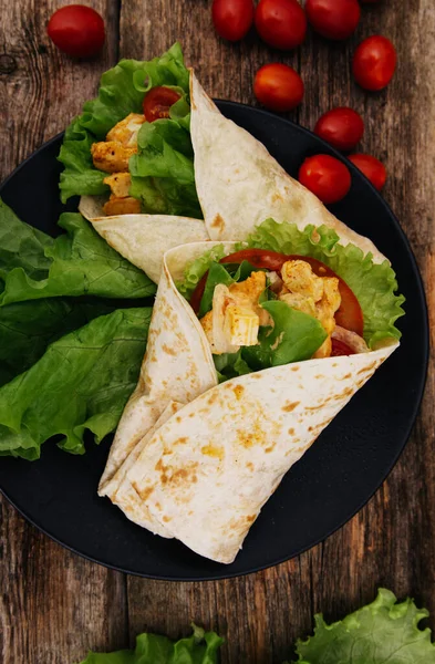 Leckere Tortilla Auf Dem Tisch — Stockfoto