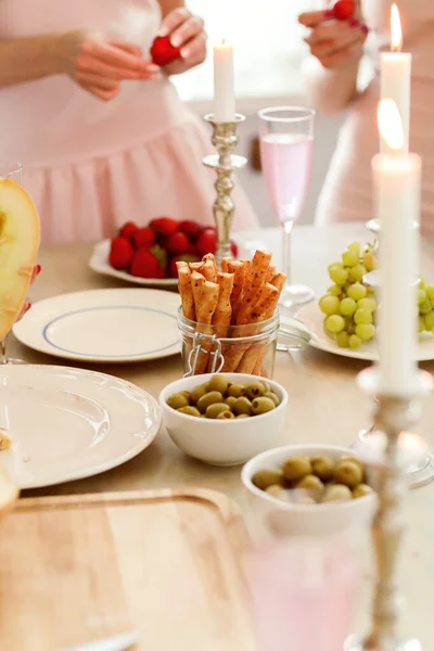 Feestje Voedsel Tafel — Stockfoto