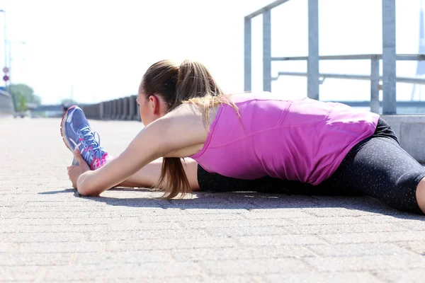 Sport Activité Femme Mignonne Pendant Échauffement — Photo