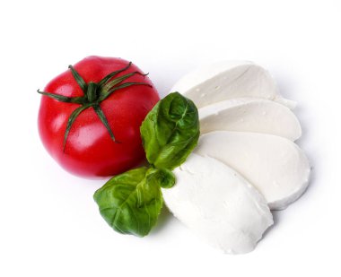 Beyaz arkaplanda Mozzarella
