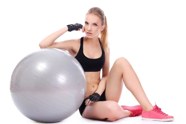 Mooie Vrouw Met Fitness Bal Witte Achtergrond — Stockfoto