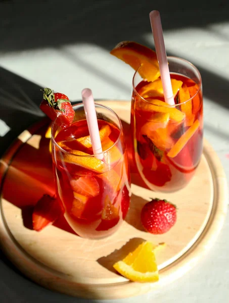 Summer Refreshing Drink Table — Stock Photo, Image