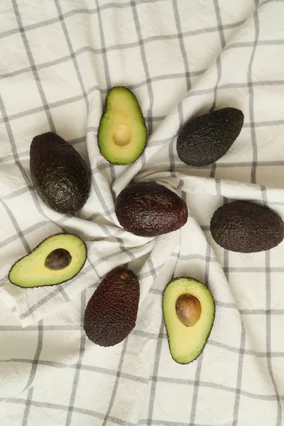 Плоды Авокадо Столе — стоковое фото