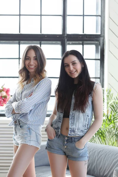 Mujeres Amistad Mejores Amigos Para Siempre —  Fotos de Stock