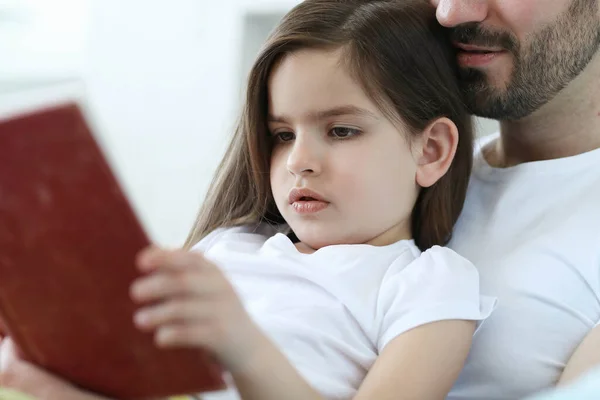 Family Father Daughter Home — Stock Photo, Image