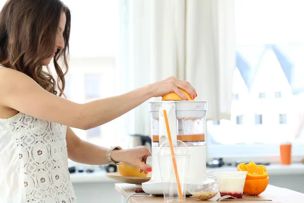 Natural Vitamins Cute Attractive Woman Making Orange Juice — Stock Photo, Image