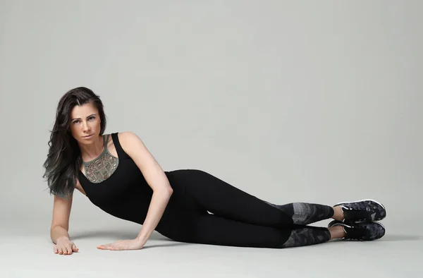 Deporte Ejercicio Mujer Gimnasio — Foto de Stock