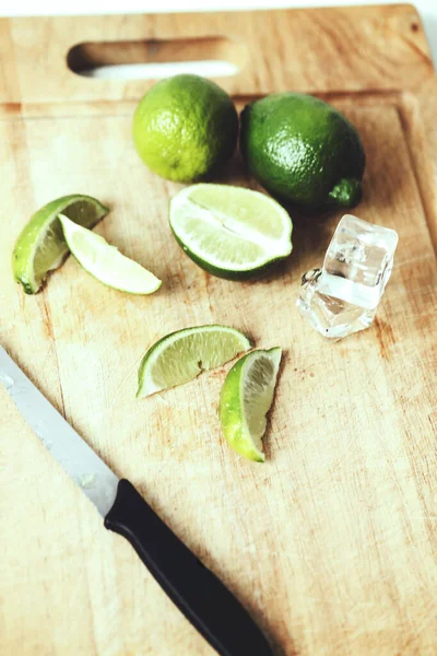 Citrus Juicy Lime Table — Stock Photo, Image