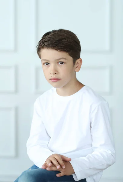 Infancia Niño Camisa Blanca —  Fotos de Stock