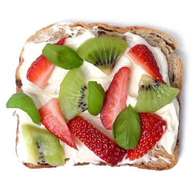 Beyaz arka planda nefis bir tost.