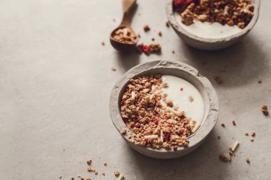 Granola. Masada nefis bir kahvaltı.