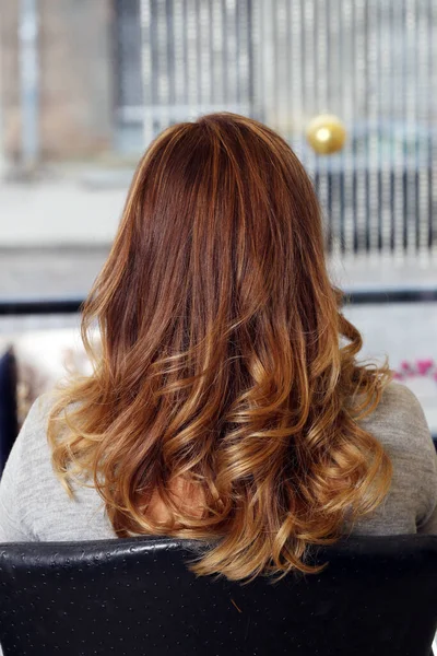 Hairdresser Salon Beautiful Girl New Hairstyle — Stock Photo, Image