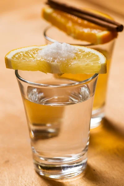 Whisky Tequila Med Citron Och Kanel — Stockfoto
