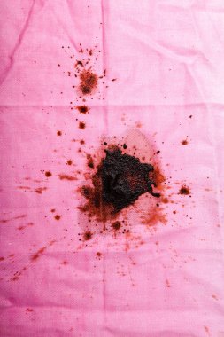 Peçetedeki kahve lekeleri.