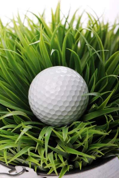 Close Van Golfbal Gras — Stockfoto