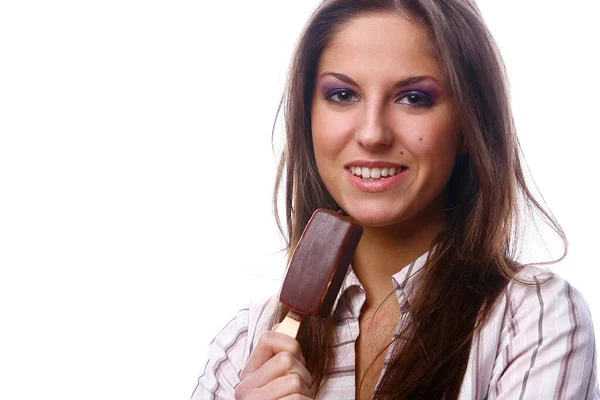 Красивая Женщина Десертным Мороженым — стоковое фото