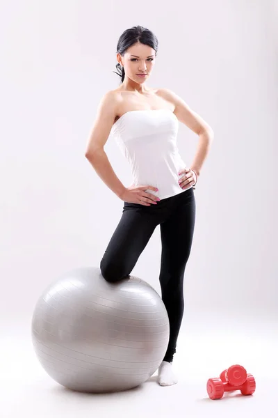 Retrato Chica Fitness Posando Estudio Perdiendo Peso Concepto —  Fotos de Stock