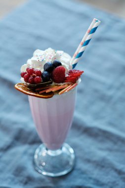 Masada nefis bir milkshake