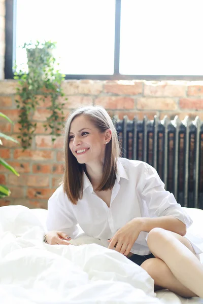 Lebensstil Schöne Mädchen Bett — Stockfoto