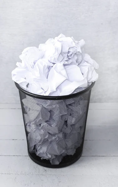 Reciclar Papel Ralado Caixote Lixo — Fotografia de Stock