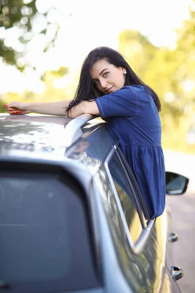 Woman Being Carefree Vehicle — Stock Photo, Image