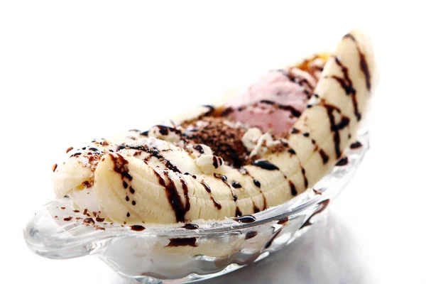 Gelato Dolce Con Banana Sfondo Bianco — Foto Stock