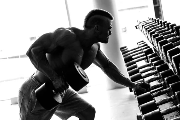 Fitness Testépítés Erős Ember Edzés Közben — Stock Fotó